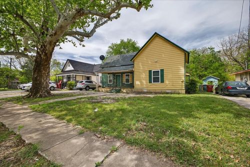 724 S Elm St, Sherman, TX, 75090-7804 | Card Image