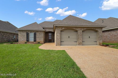 504 Westpark Ct, Brandon, MS, 39042-5039 | Card Image