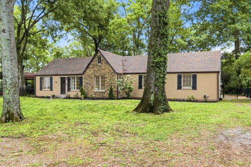 5905 Old Harding Pike, Nashville, TN, 37205-3609 | Card Image