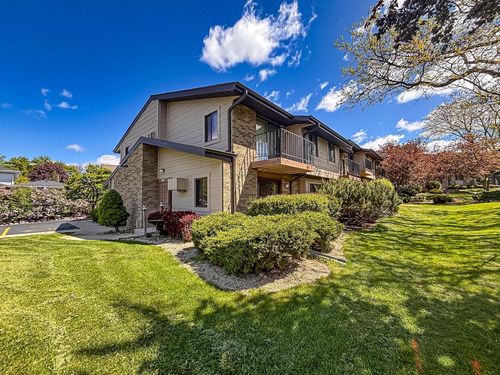 5-306 Sheffield Road, Waukesha, WI, 53186 | Card Image