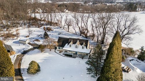 1225 W Baltimore Pike, WEST GROVE, PA, 19390-9310 | Card Image