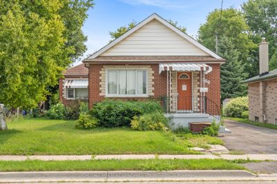 569 Howard St, House other with 3 bedrooms, 2 bathrooms and 5 parking in Oshawa ON | Image 1