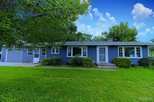 210 3rd St, Collinsville, IL, 62234-5041 | Card Image