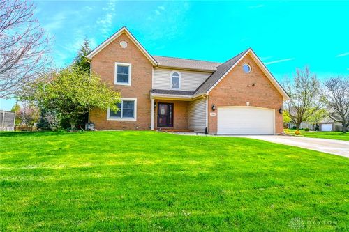 790 Chaucer Ln, Tipp City, OH, 45371-9336 | Card Image