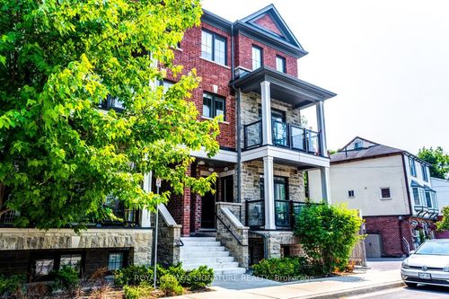 426-201 Pine Grove Rd, Woodbridge, ON, L4L2H7 | Card Image