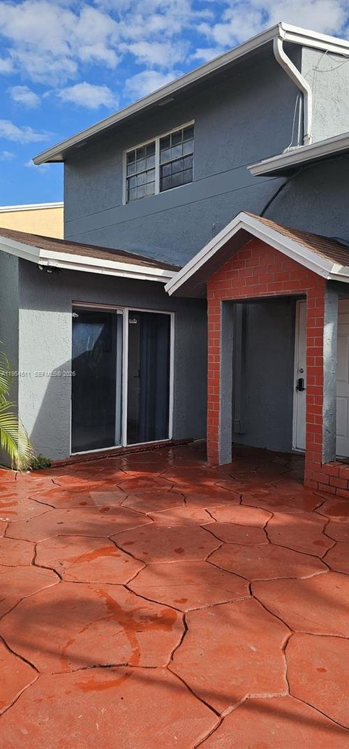 0-10823 Sw 147th Pl, Miami, FL, 33196-2486 | Card Image