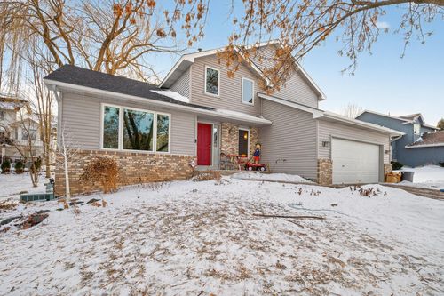 14825 39th Ave N, Plymouth, MN, 55446-3338 | Card Image