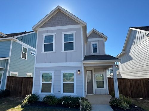 1405 Avocado Ln, Gainesville, TX, 76240-2544 | Card Image