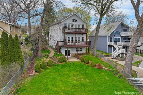 9 Lakeside Ln, Fox Lake, IL, 60020-1508 | Card Image