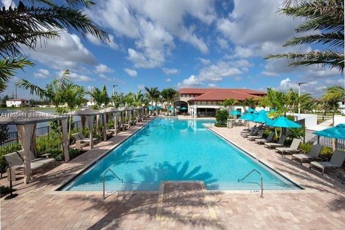 10589 W 32nd Ln, Hialeah Gardens, FL, 33018-2113 | Card Image