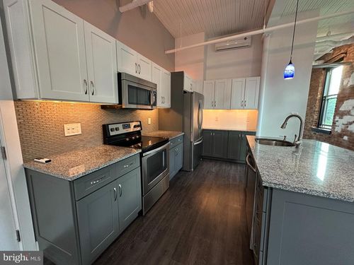 apt-2b-820 W Market St, PERKASIE, PA, 18944-1105 | Card Image