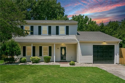 4 Delmont Ct, Hampton, VA, 23666-5508 | Card Image