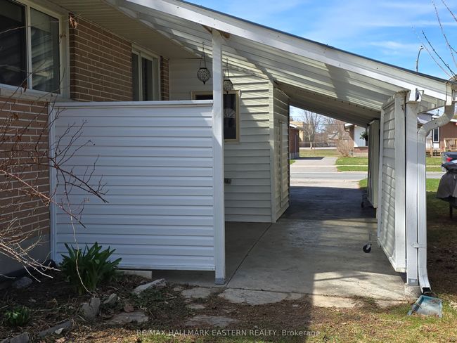 743 Barbara Cres, House other with 2 bedrooms, 2 bathrooms and 2 parking in Peterborough ON | Image 38