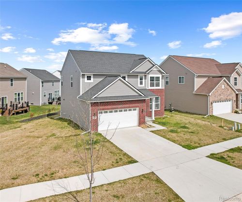 6210 S Trailwoods Dr, Ann Arbor, MI, 48103-2293 | Card Image