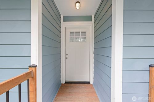 2693 State Route 101, Ilwaco, WA, 98624-9040 | Card Image