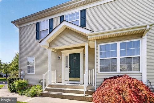 313 Fountayne Ln, Lawrence, NJ, 08648-2682 | Card Image