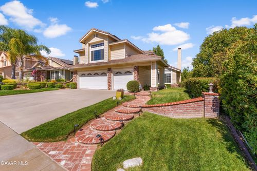 28344 Maxine Ln, Santa Clarita, CA, 91350-3969 | Card Image