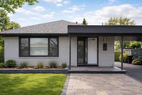 288 Jeffcoat Drive, Etobicoke, ON, M9W3E5 | Card Image