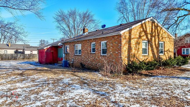 205 Pleasant Ave, House other with 3 bedrooms, 1 bathrooms and 2 parking in Ottawa IL | Image 5