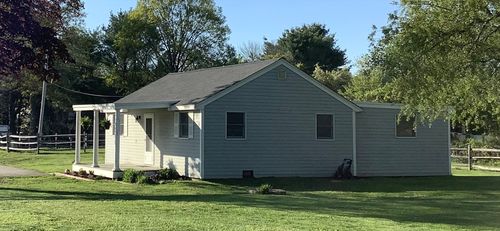 5 Lakemans Ln, Ipswich, MA, 01938-2504 | Card Image