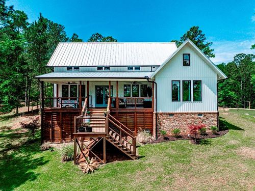122 Island Creek Dr Ne, Sparta, GA, 31087-2111 | Card Image