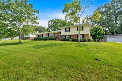 115 Creek Cir, Stockbridge, GA, 30281-3320 | Card Image