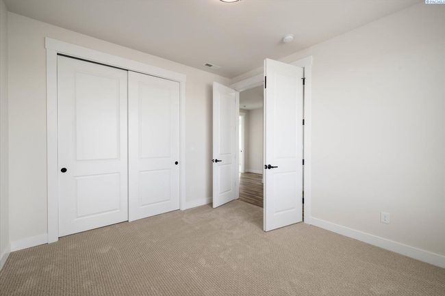 7207 Ambrosia St, Home with 4 bedrooms, 3 bathrooms and null parking in Kennewick WA | Image 34