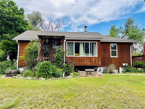 8211 Rocky Mountain Dr, Lakewood, CO, 80214-5546 | Card Image