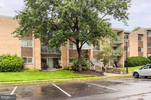 apt-6-2902 Kings Chapel Rd, FALLS CHURCH, VA, 22042-1141 | Card Image