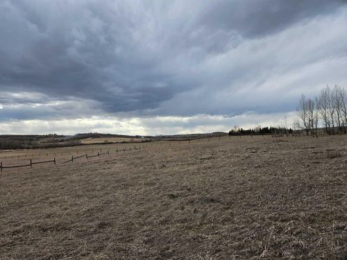 186 186 Avenue W Rural Foothills Avenue W, De Winton, AB, T0L0X0 | Card Image