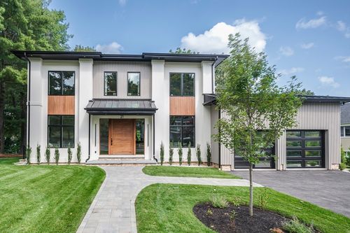 21 Lovett Rd, Newton, MA, 02459-3107 | Card Image