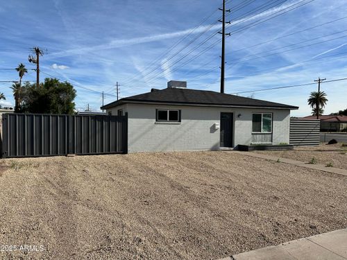 8001 N 28th Ave, Phoenix, AZ, 85051-6304 | Card Image