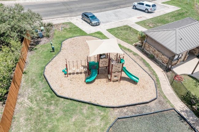 486 Nottingham Loop, House other with 3 bedrooms, 2 bathrooms and 4 parking in Kyle TX | Image 39