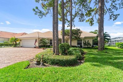 33 Rabbits Run, House other with 3 bedrooms, 3 bathrooms and null parking in Palm Beach Gardens FL | Image 1