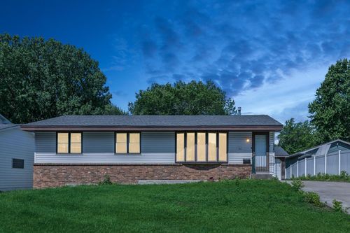 3307 Adair Ave N, Crystal, MN, 55422-2532 | Card Image