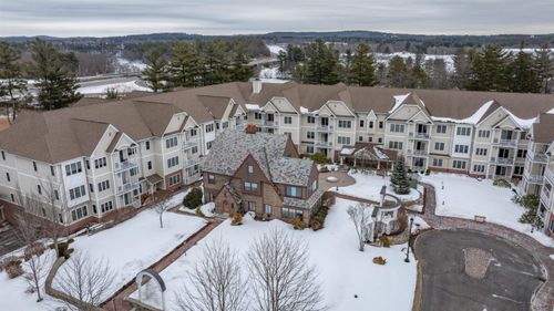 apt-319-160 Daniel Webster Hwy, Nashua, NH, 03060-5247 | Card Image