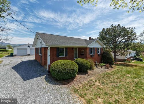 3 Cedar Dr, LURAY, VA, 22835-9731 | Card Image