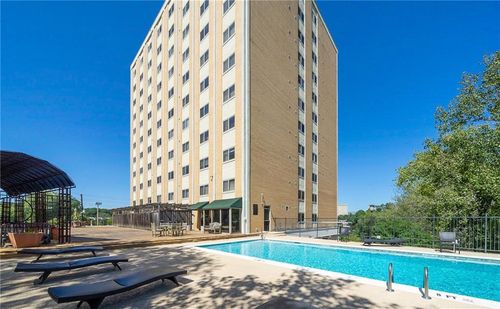 unit-802-2285 Peachtree Rd Ne, Atlanta, GA, 30309-1118 | Card Image