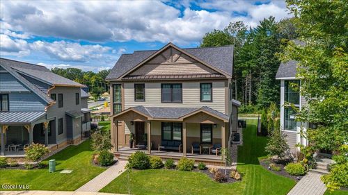 31 Oakridge Blvd, Saratoga Springs, NY, 12866-9715 | Card Image