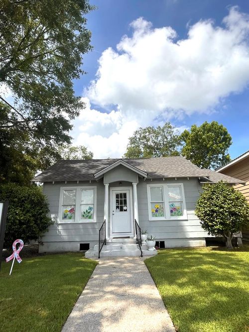 114 Goodyear Blvd, Picayune, MS, 39466-3307 | Card Image