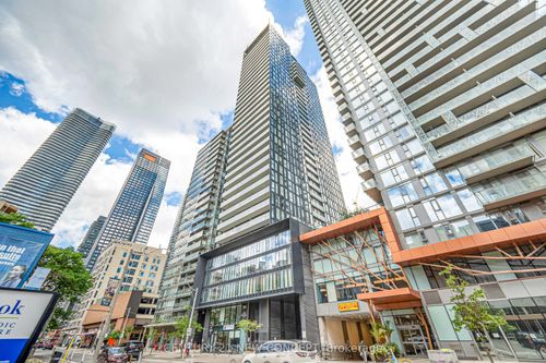 1902-28 Wellesley St E, Toronto, ON, M4Y0C4 | Card Image