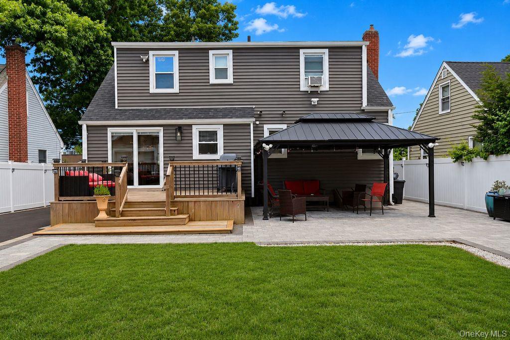 Residential in Huntington 4