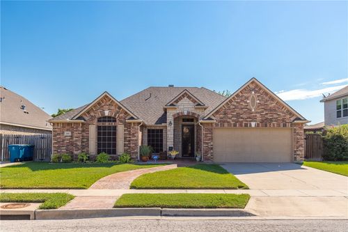 305 Hogan, Portland, TX, 78374-3853 | Card Image