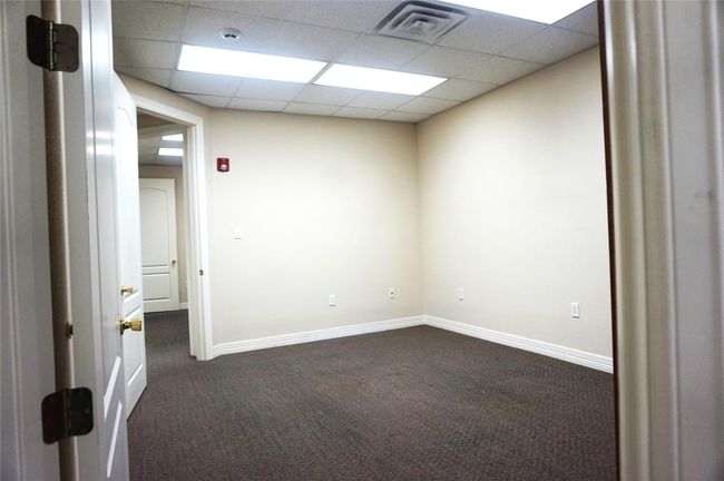 201 - 120 S Crockett St, Condo with 3 bedrooms, 2 bathrooms and null parking in Sherman TX | Image 16
