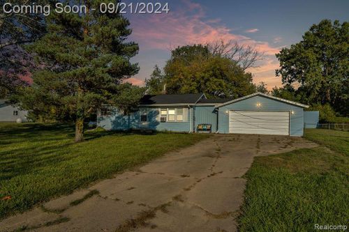 11042 Vassar Road, Forest Twp, MI, 48463 | Card Image