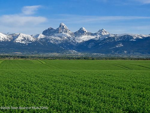 8190 Appaloosa Ridge Trl, Tetonia, ID, 83452 | Card Image