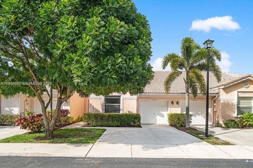 2437 S Coral Trace Cir, Delray Beach, FL, 33445 | Card Image