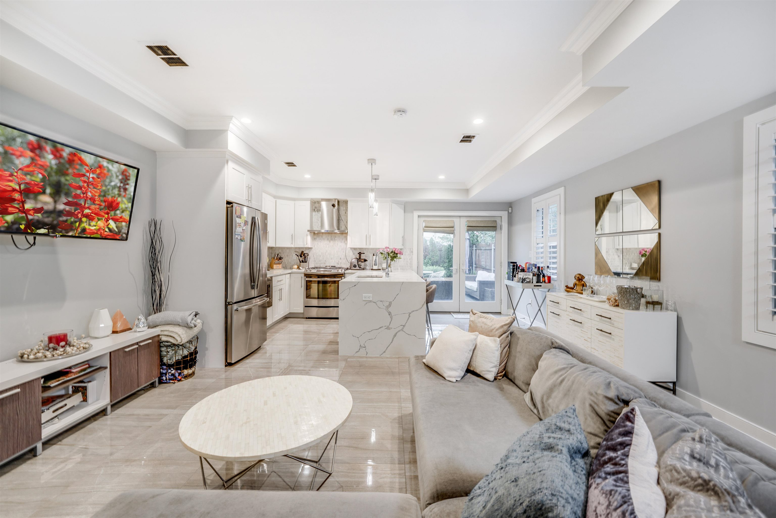 Residential Lease in JC, Heights 3