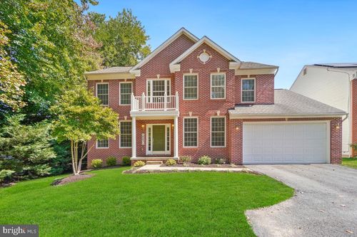 18431 Forest Crossing Ct, OLNEY, MD, 20832-3084 | Card Image