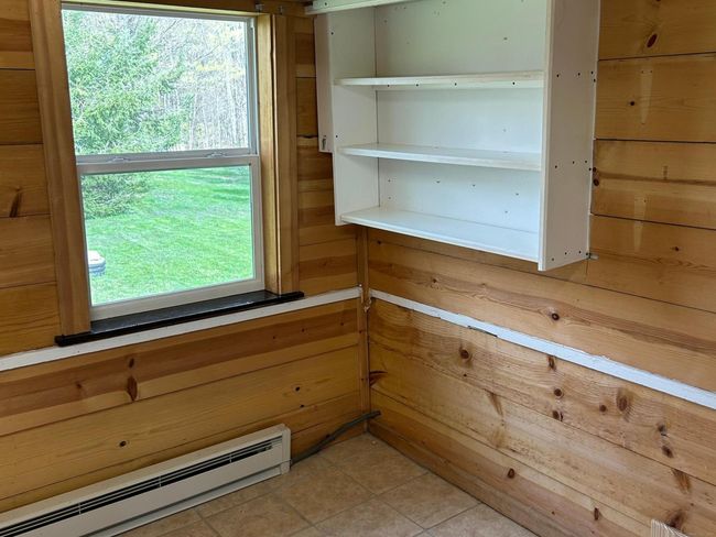 Enclosed side porch | Image 23